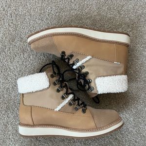 Toms Mesa Boots